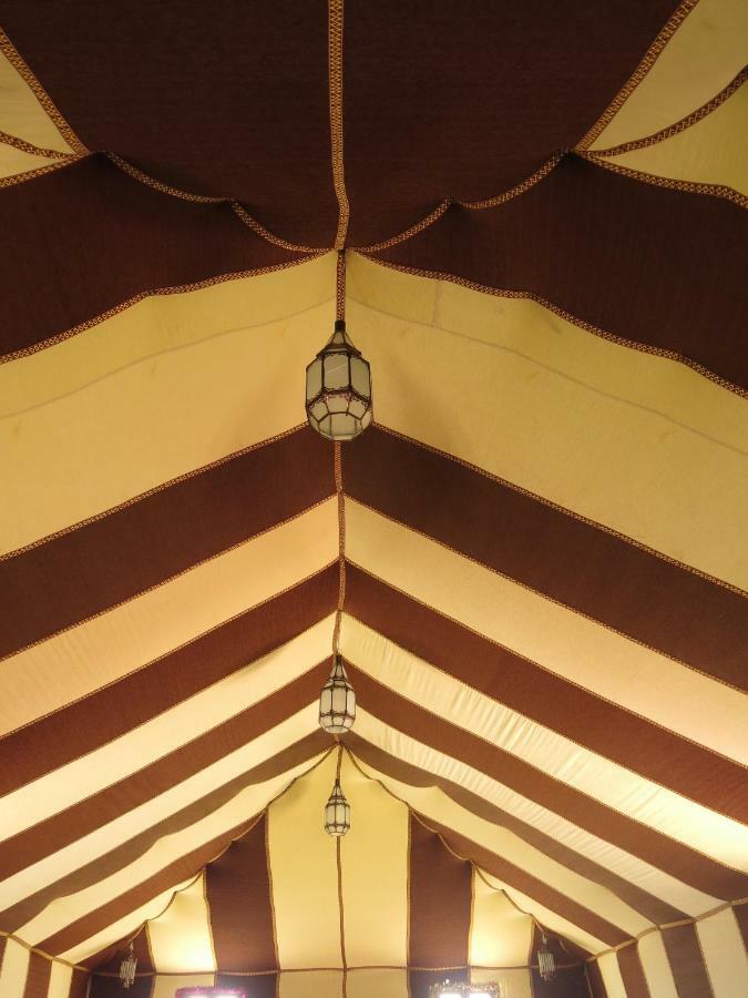 ホテル Mirage Luxury Camp メルズーガ エクステリア 写真
