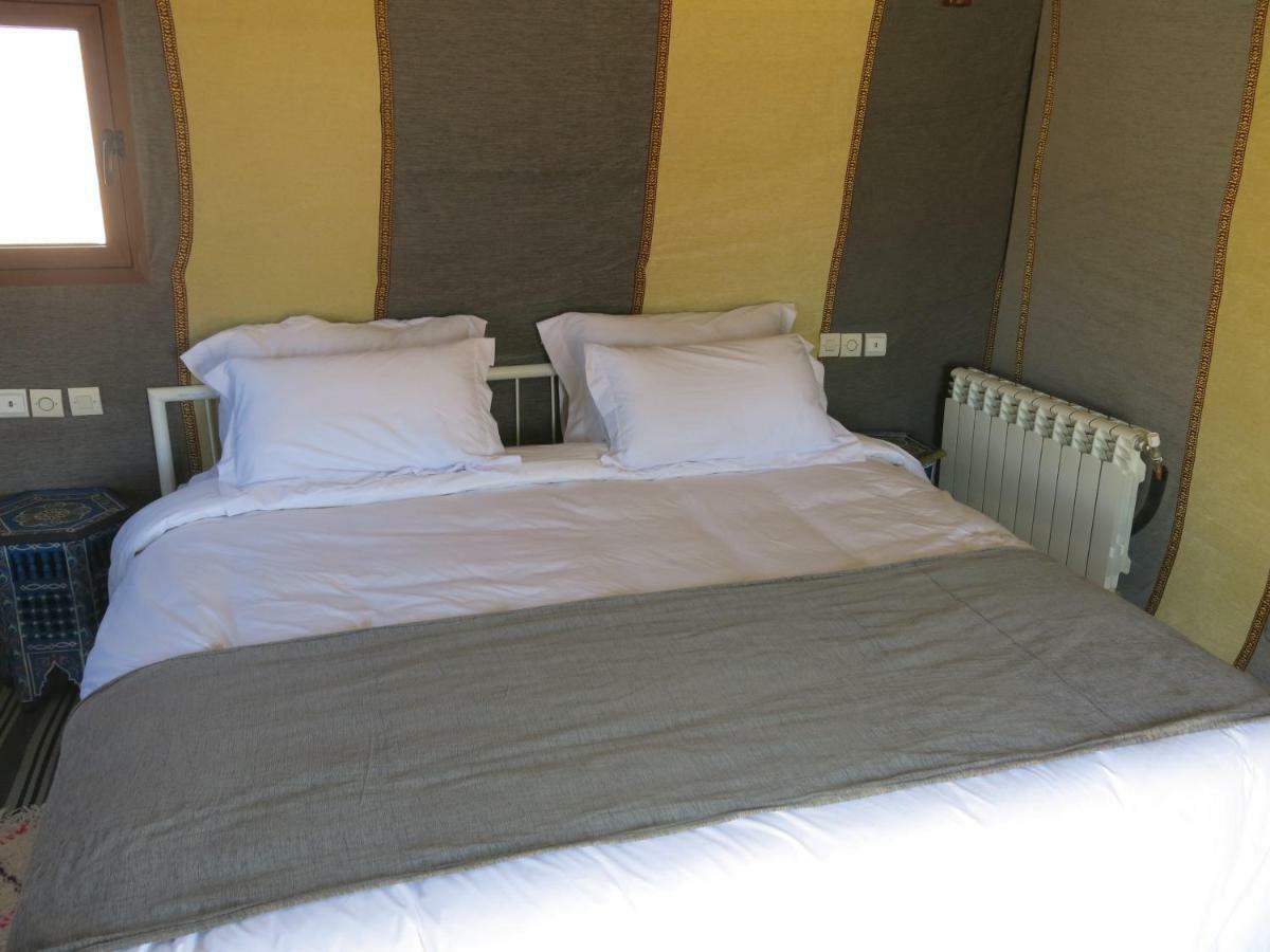 ホテル Mirage Luxury Camp メルズーガ エクステリア 写真